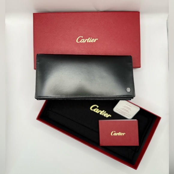 * SOLD SOMEWHERE ELSE* 
CARTIER 2C LOGO SANTOS BIFOLD LONG WALLET - Picture 1 of 8